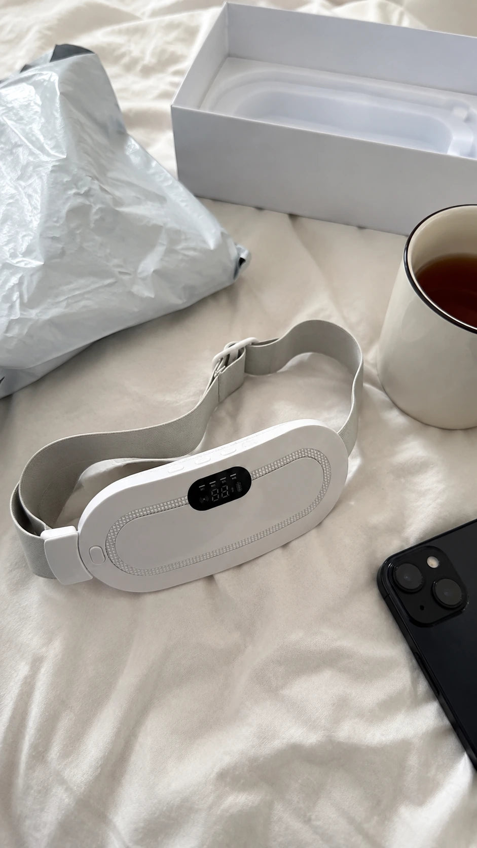 heating belt on bed flat lay